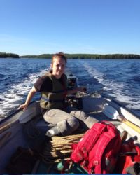 On the way to the hydrobiology department at the ERS "Belomorskaia". 2015. Ph.: T. Miroliubova